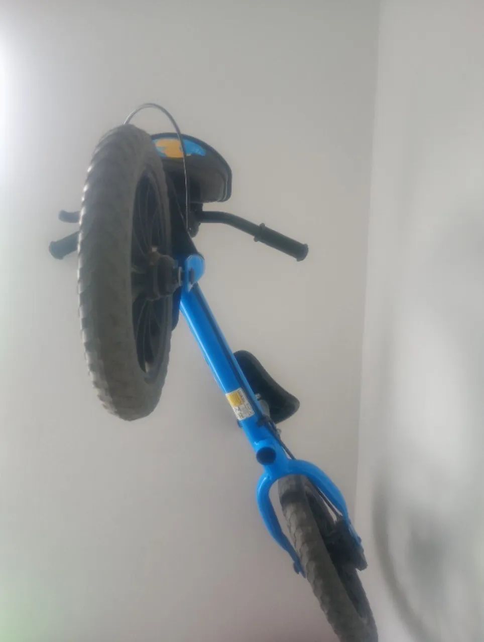 Vendo bicicleta de equilíbrio R$110,00 - Foto 5