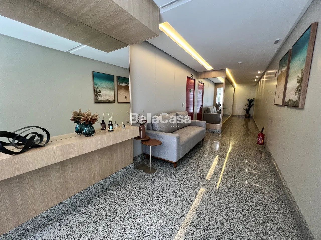 Apartamento a venda no Centro de Guarapari - ES