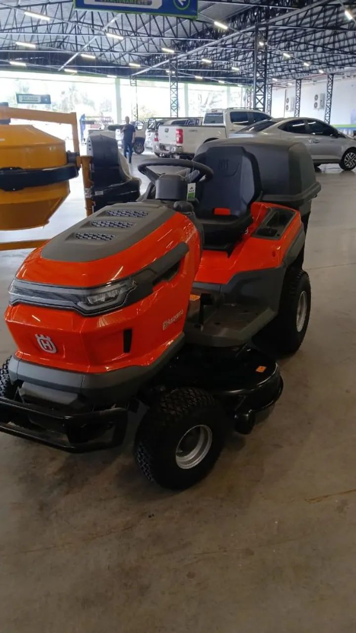 Micro Trator Cortador de Grama TS114 15hp Novo - Foto 4