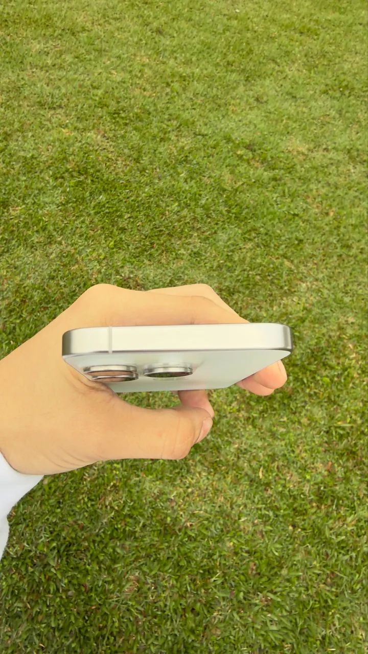 iPhone 15 Pro 1TB Branco com MUITA MEMÓRIA!  - Foto 3