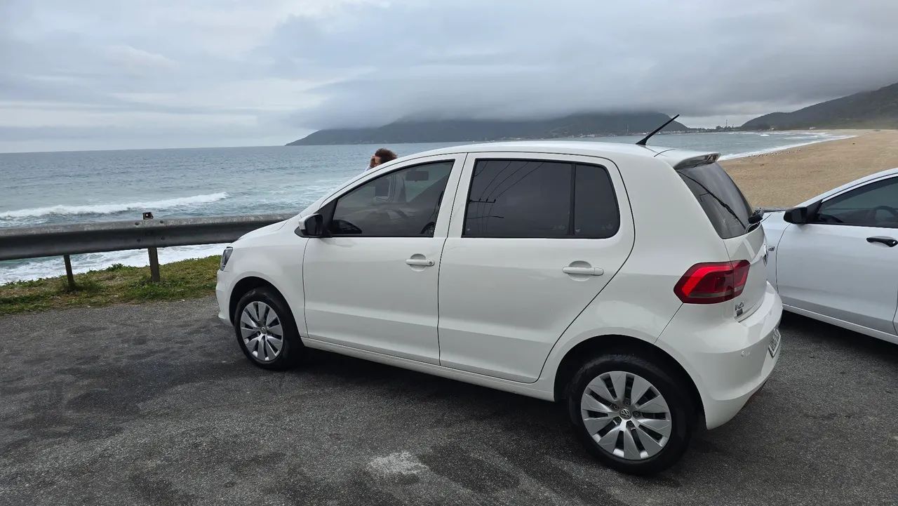 Volkswagen Fox Trendline 1.6 Flex 8V 5P 2015 - Foto 3