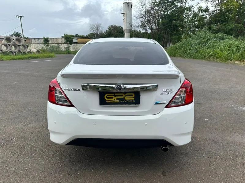 Nissan Versa Unique 1.6 16V Flexstart 4P Aut. 2018 - Foto 12