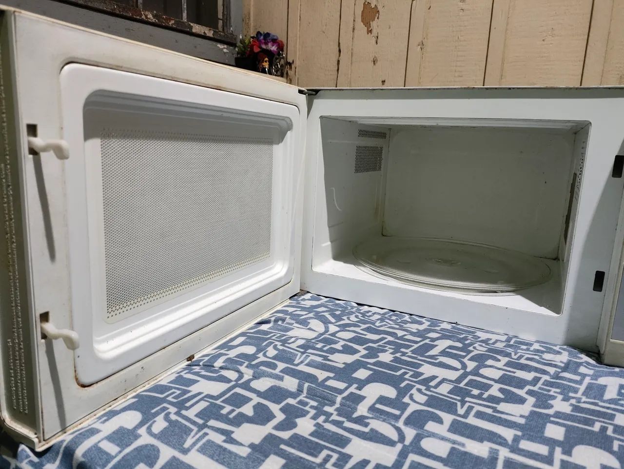 Micro-ondas Electrolux 31 Litros MEF41 - Foto 2