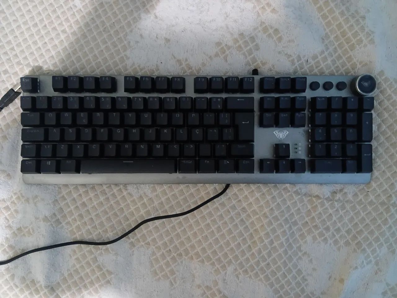 Vendo teclado mecânico da Aula, 100% - Foto 4