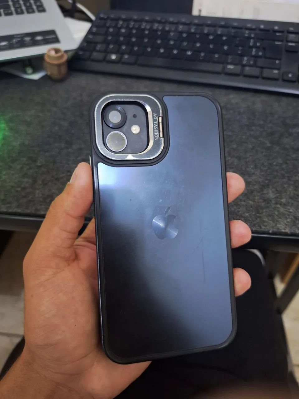 Iphone 11 128gb + Carregador Indução