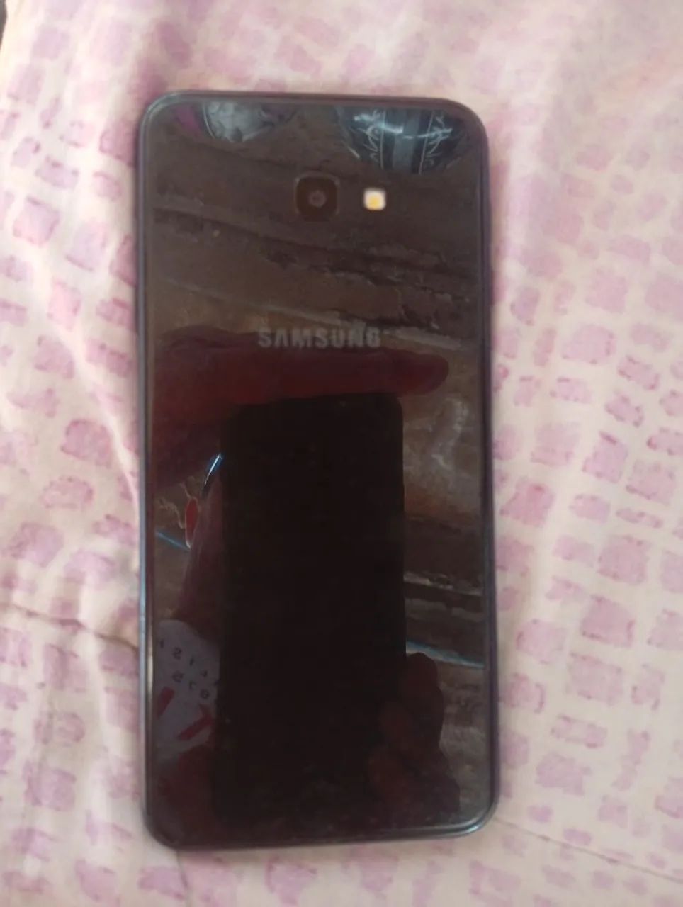 Celular Samsung Galaxy j4 perfeito estado de funcionamento bom e barato 