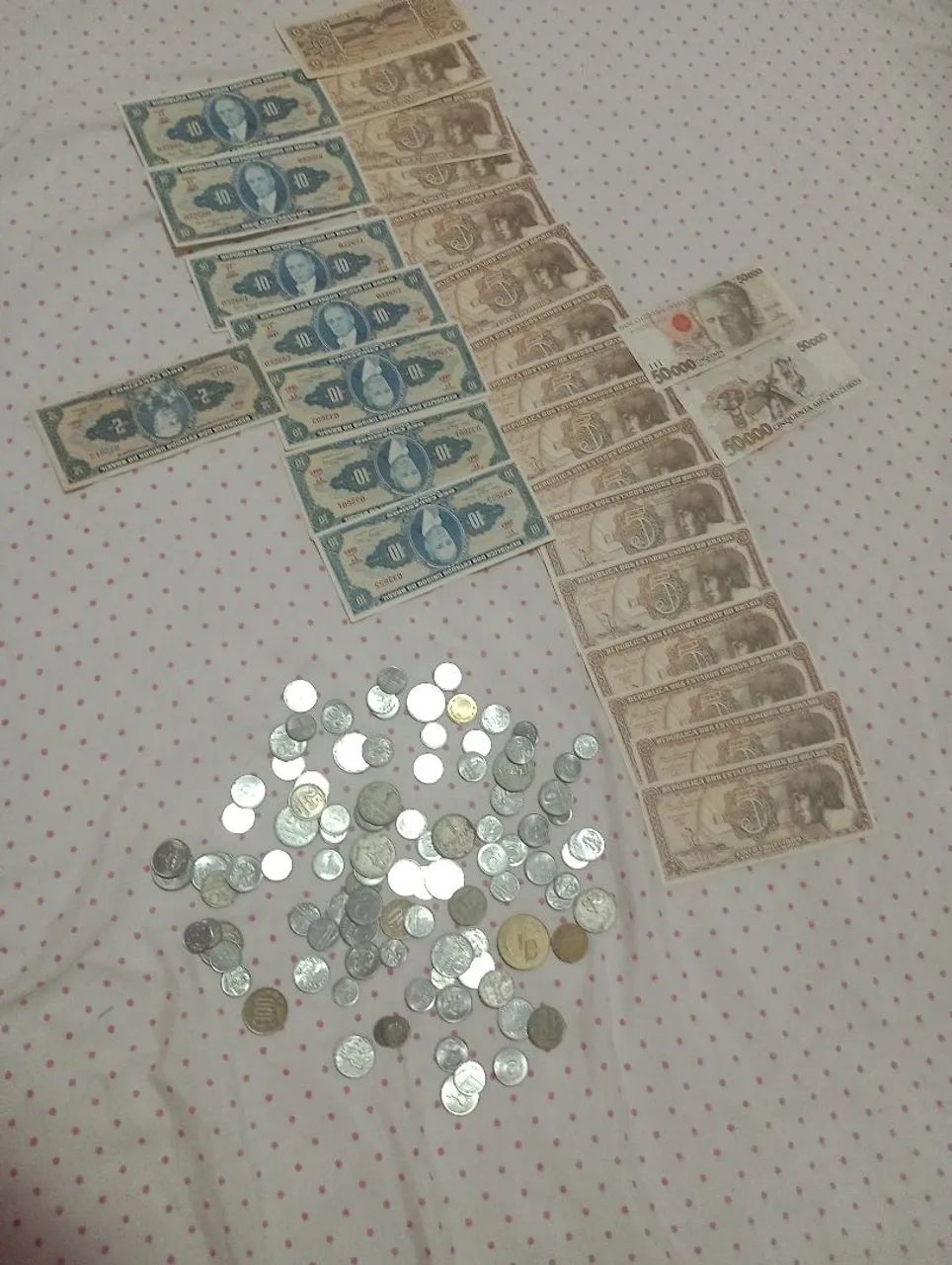 Cédulas e moedas antigas  - Foto 2