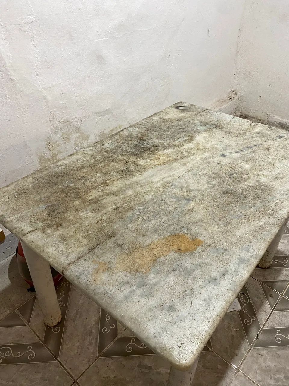 Mesa pra vender, tô dando de graça ela  - Foto 3