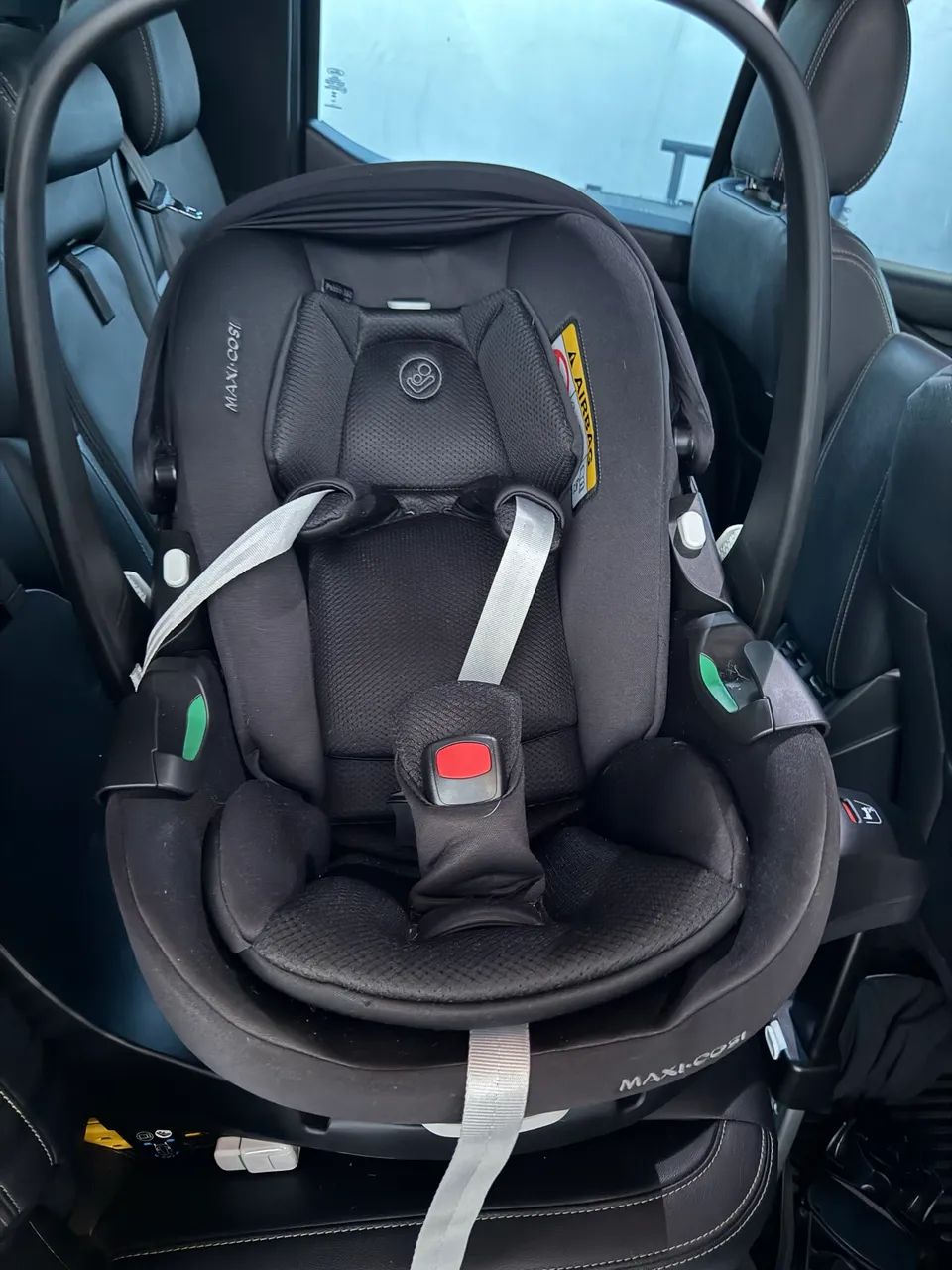 Bebê conforto Maxi Cozy Pebble PRO 2 360 com base 1