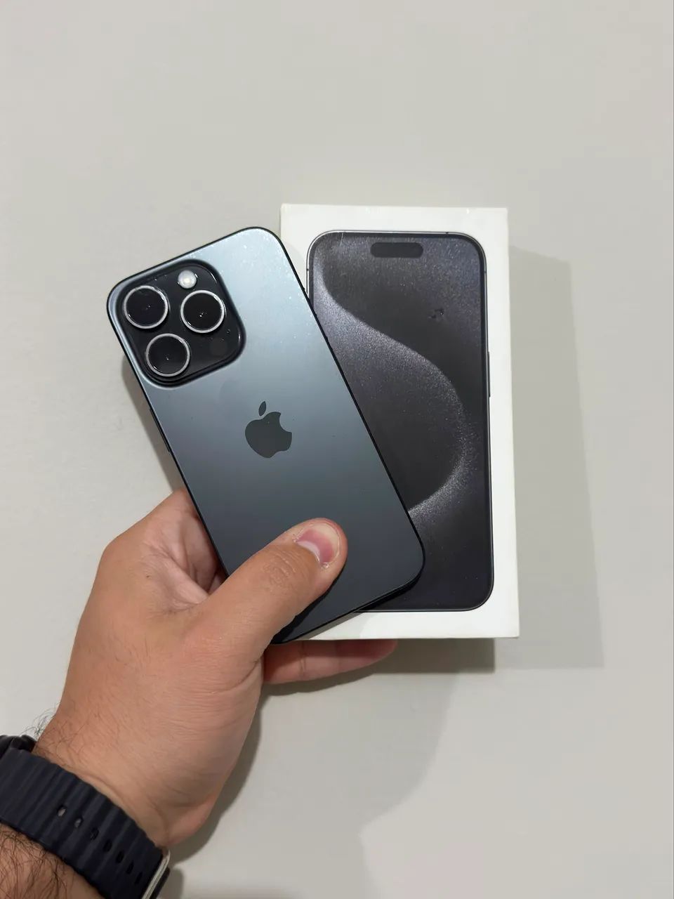 iPhone 15 Pro 256GB - Analiso troca em inferior + volta pra mim