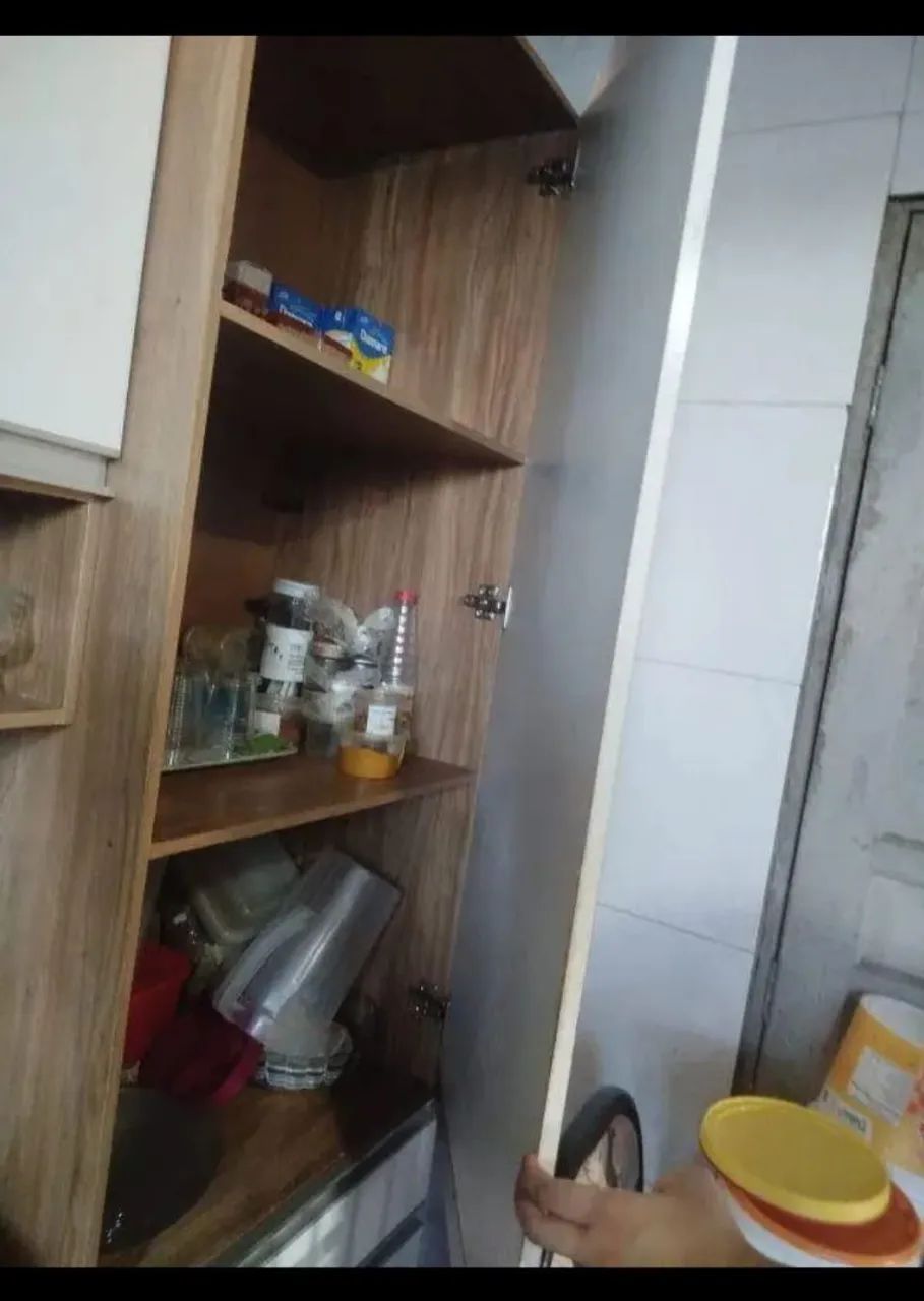 Vendo uma lindo armário de cozinha  - Foto 3