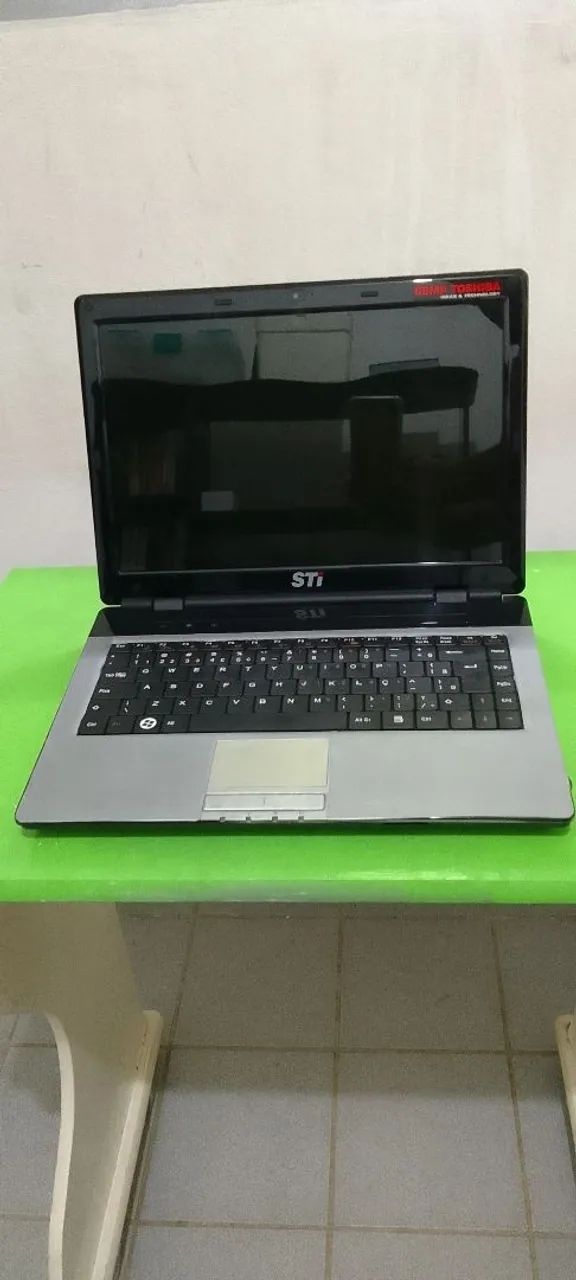 Vendo Notebook Semp Toshiba 2° Geração! - Foto 2