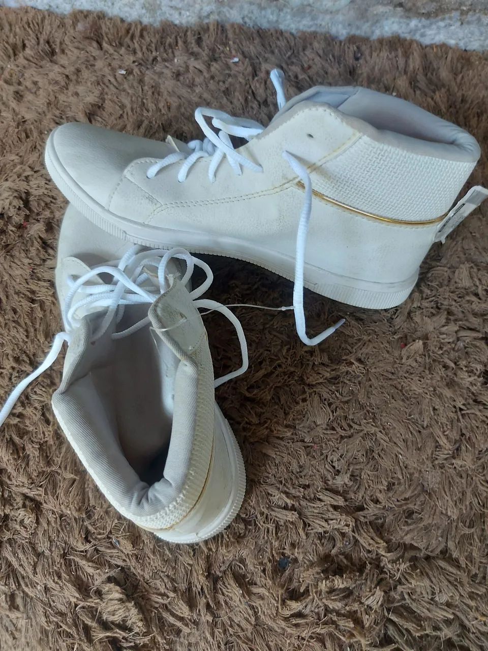 Lindo tênis branco tamanho 40 - Foto 5