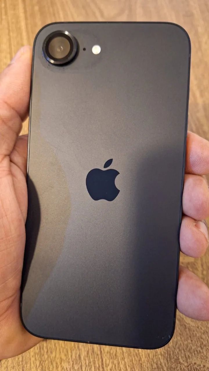 iPhone 16E - Foto 4