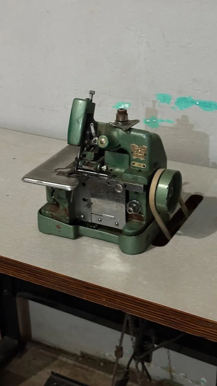 Máquina overloque  - Foto 2