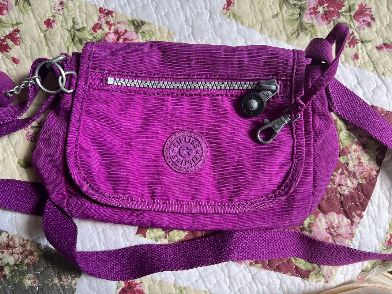 Bolsa Kipling Roxa