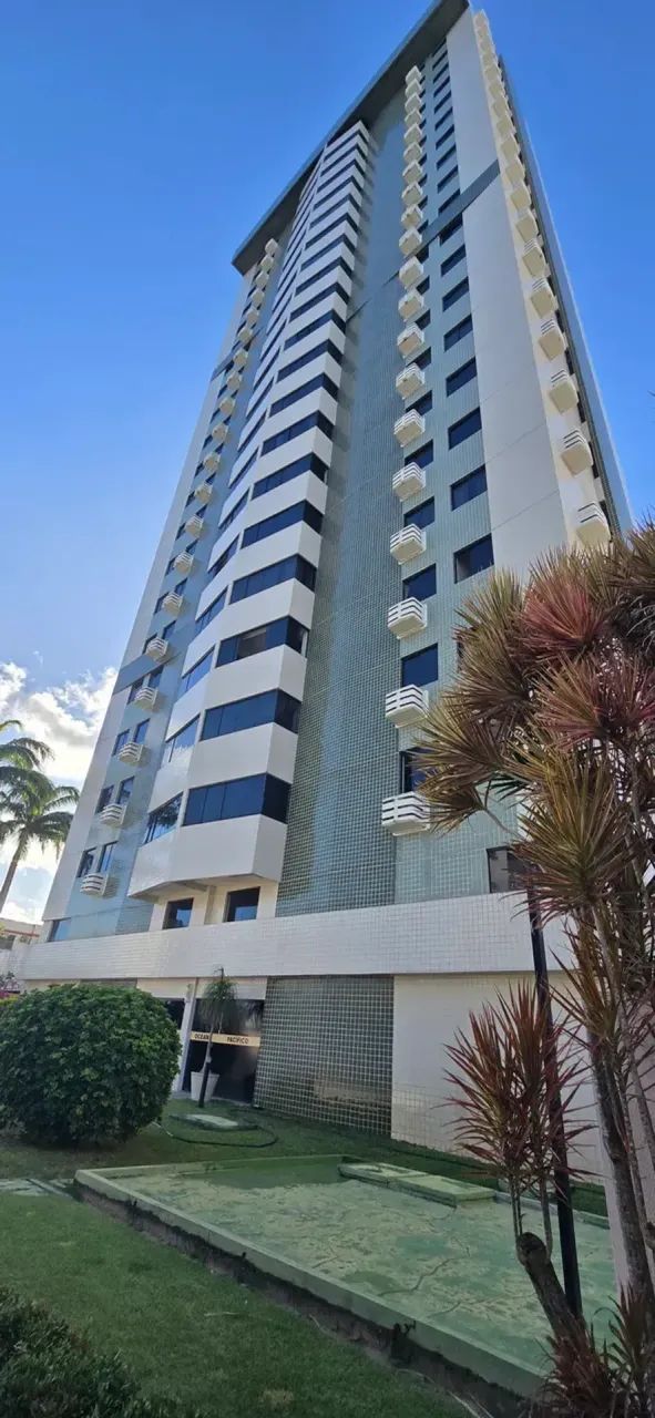 Apartamento a venda com 3 Quartos em Capim Macio