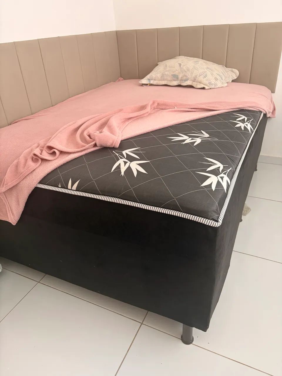 Cama box 
