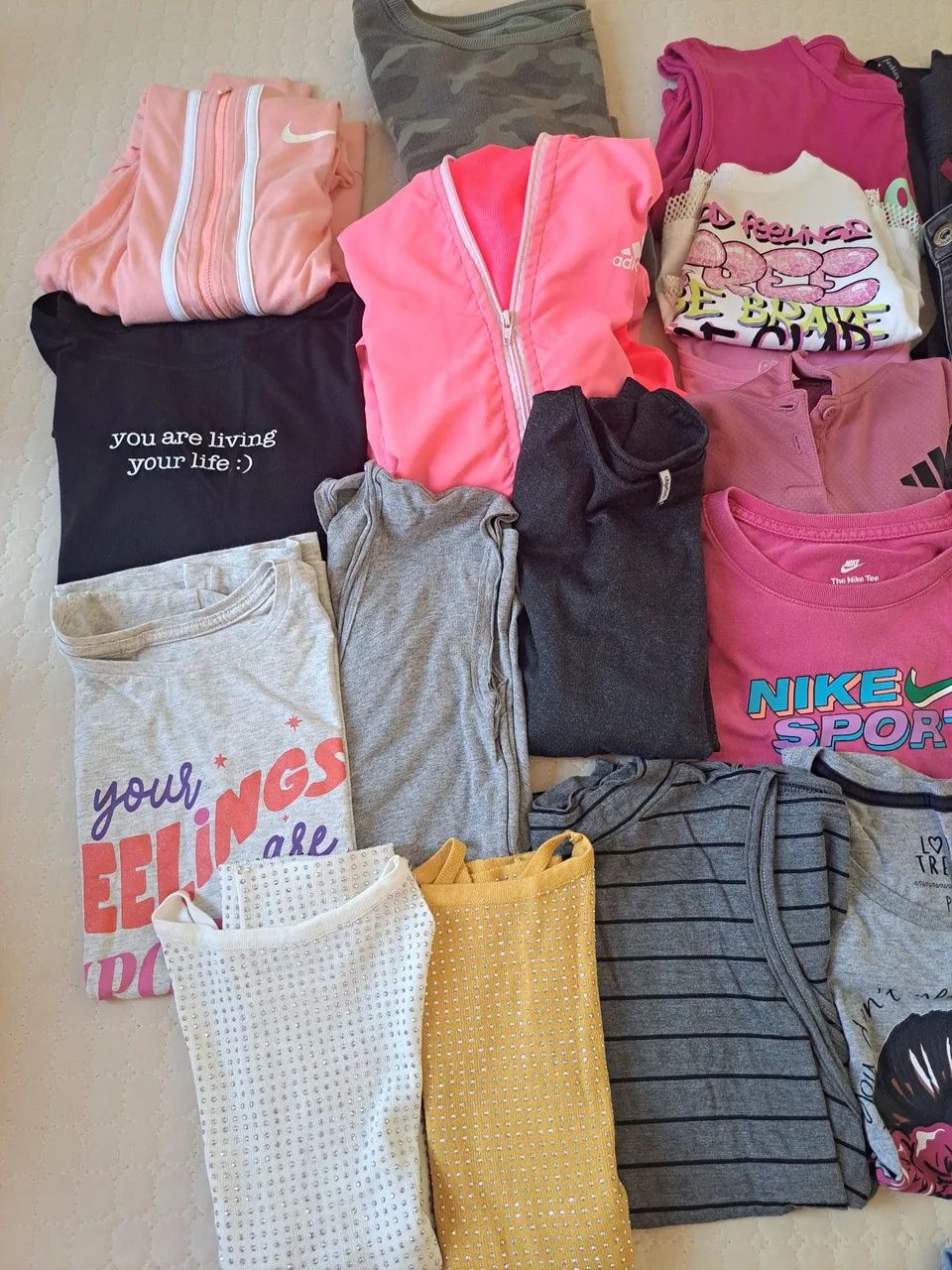 Lote de roupas de marca meninas seminovo  - Foto 3
