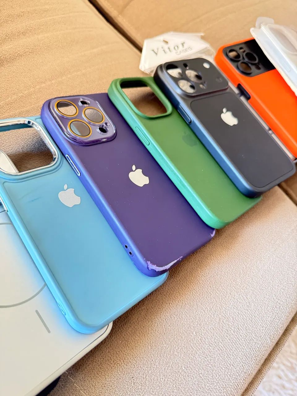 Kit capinhas iPhone 14Pro (11un) - Foto 2