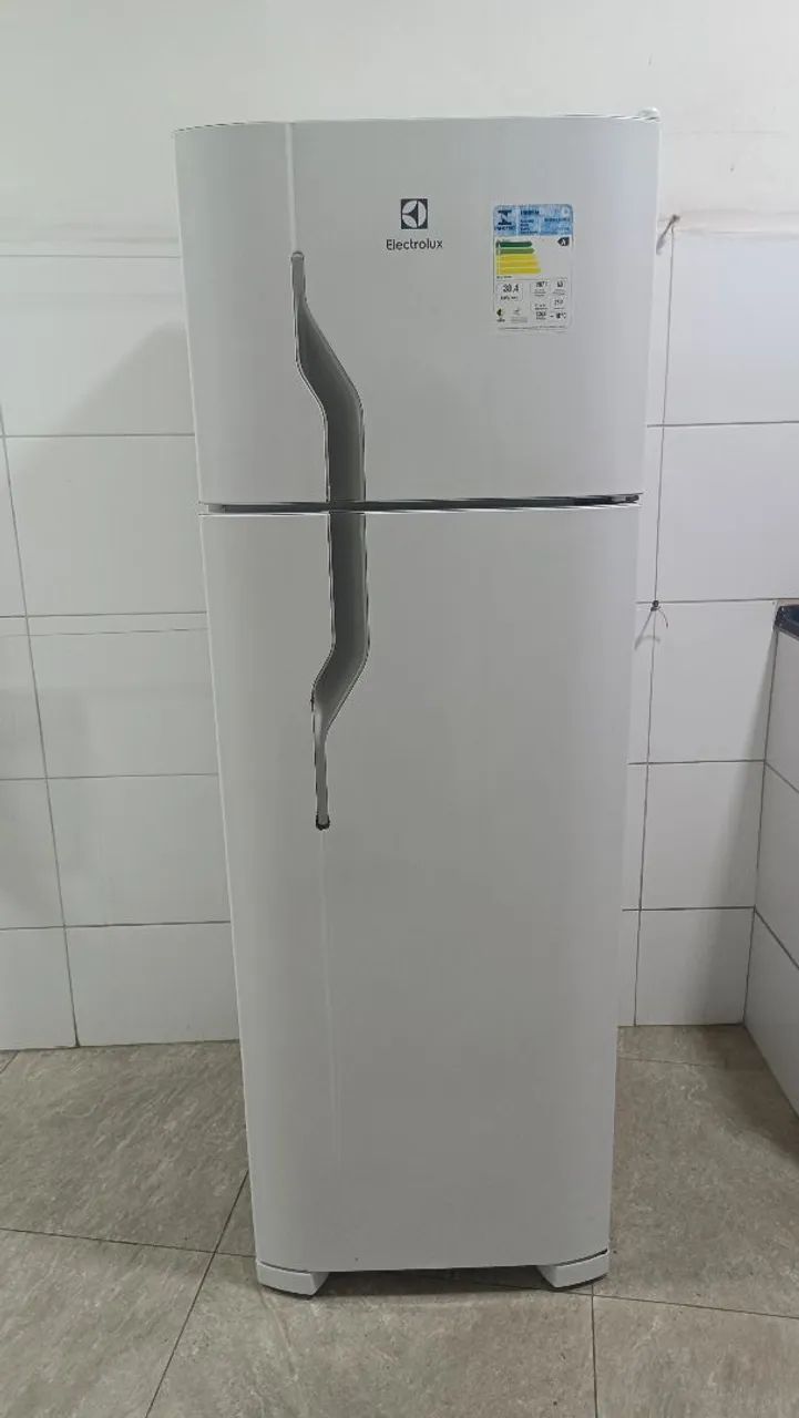 Geladeira Eletrolux 