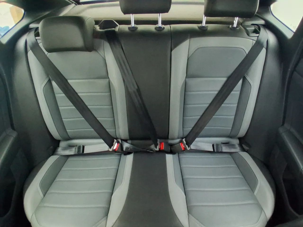 Volkswagen Nivus Highline 1.0 200 TSI Flex Aut., foto 18 de 18
