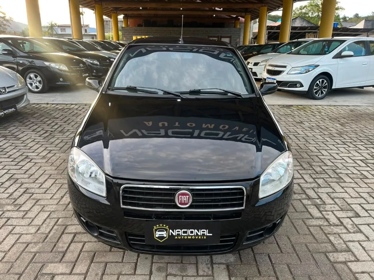Fiat Siena EL 1.0 MPI Fire Flex 8V 4P 2010 - Foto 2