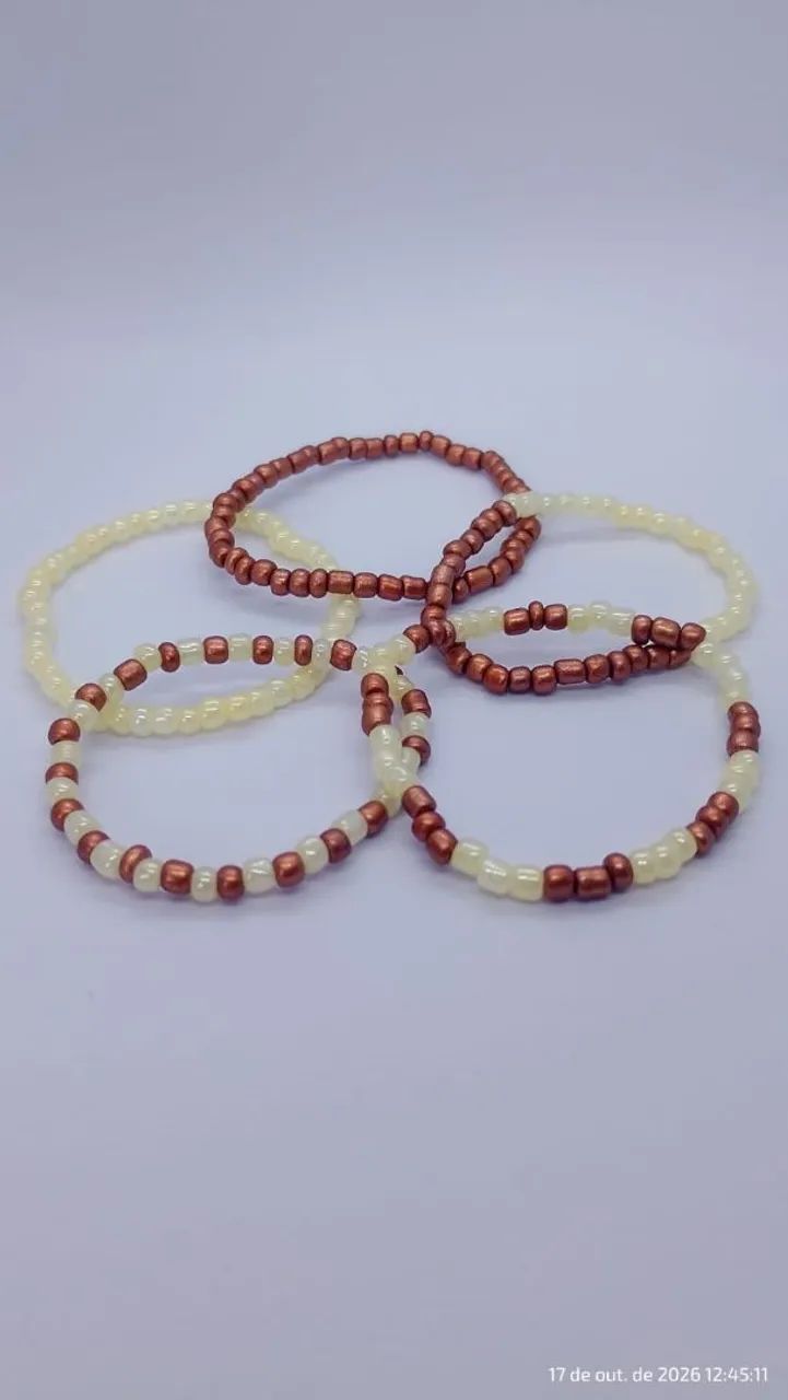 Conjunto de pulseiras 