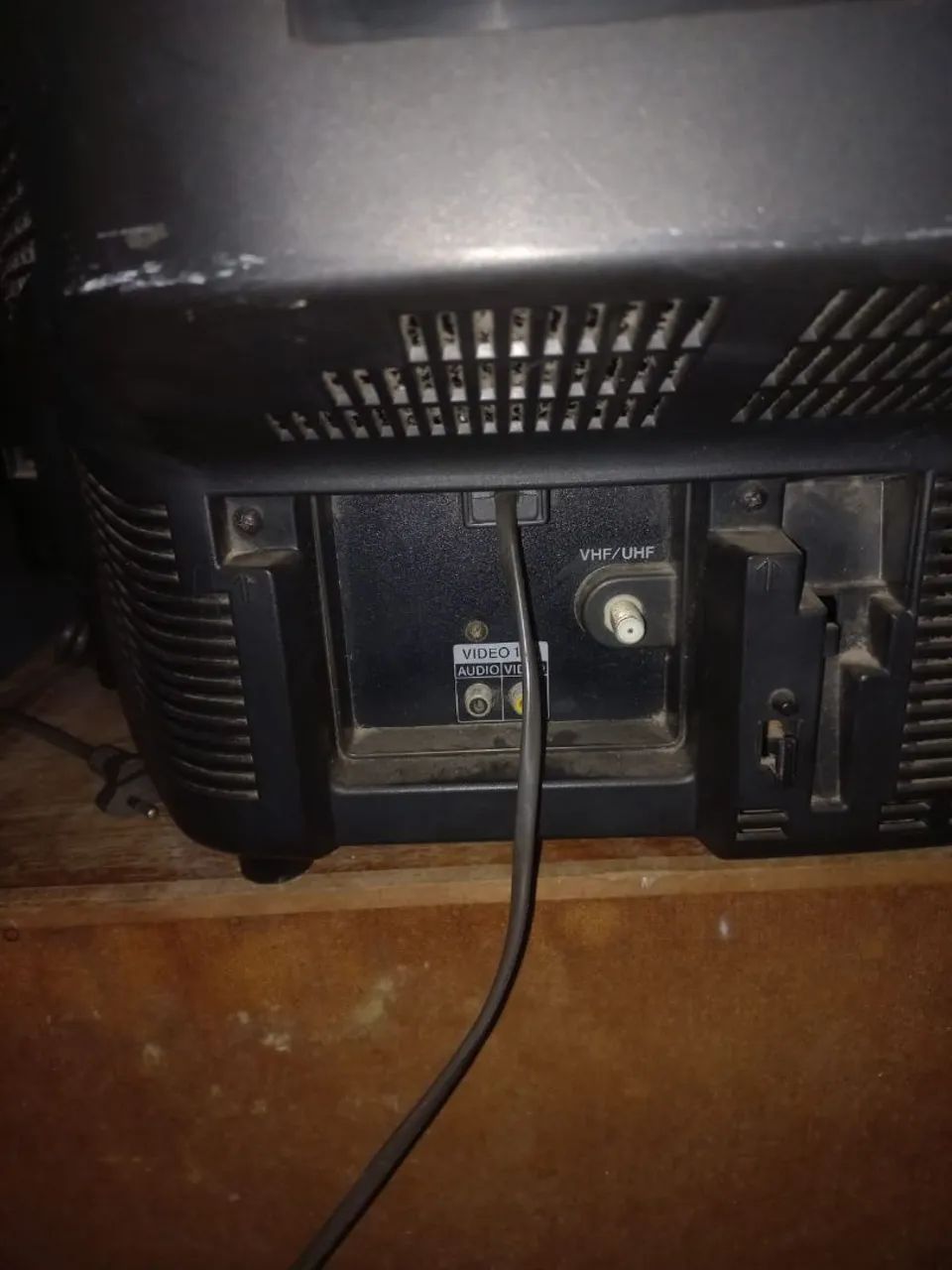 TV Sony de tubo trithon 21 polegadas - Foto 4