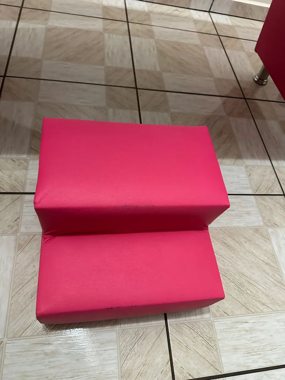 Maca de luxo captone acompanha escada, capa e almofada - Foto 2
