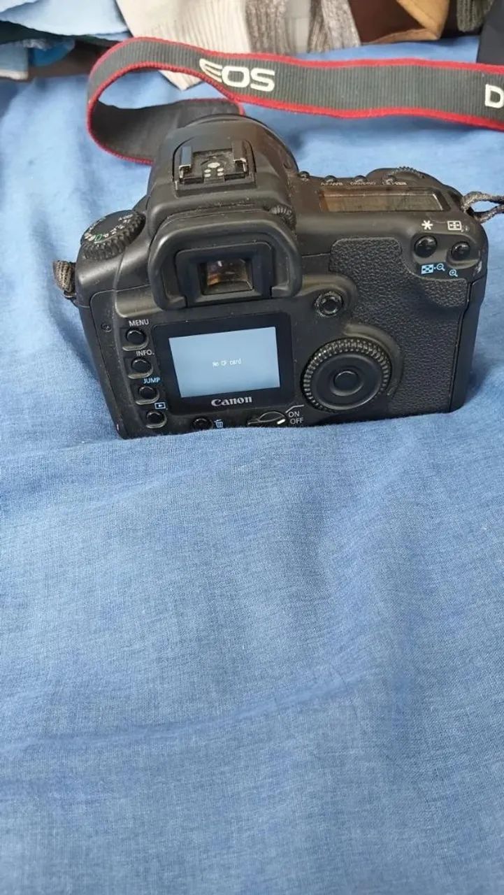 Camera boa em otimo estado com 1 lente super top - Foto 3