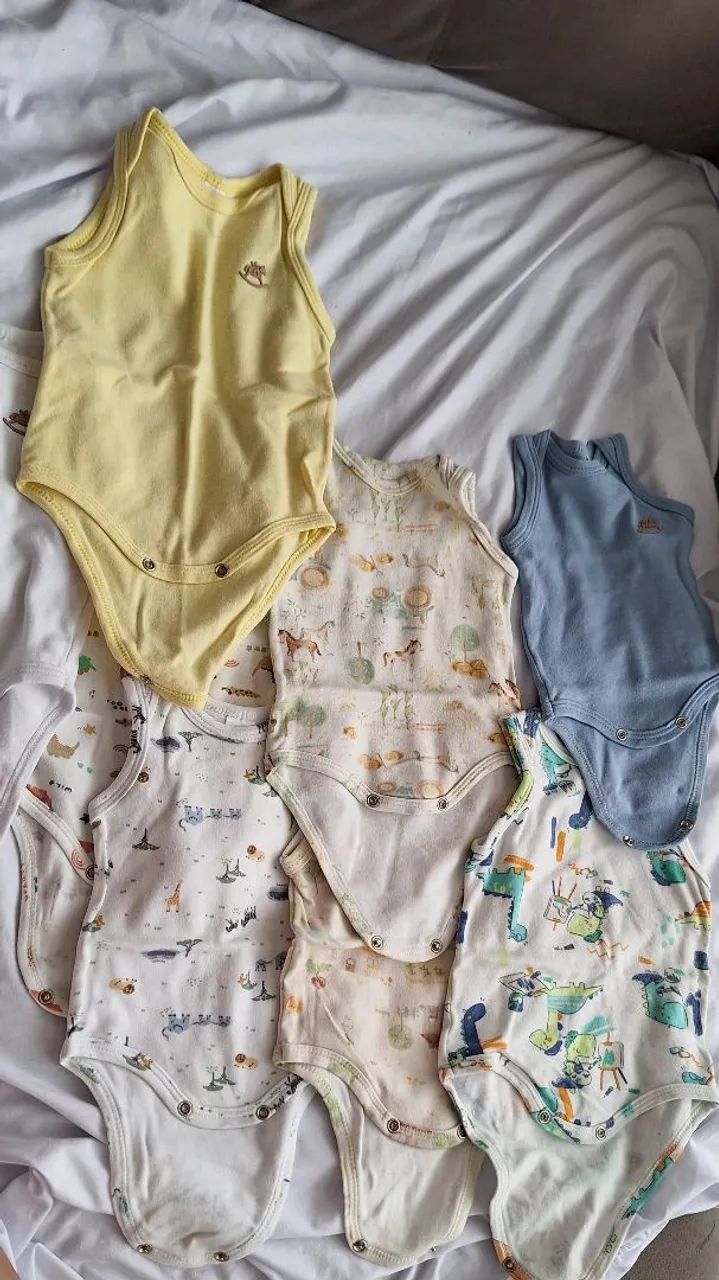 Lote de roupas de bebê  - Foto 2