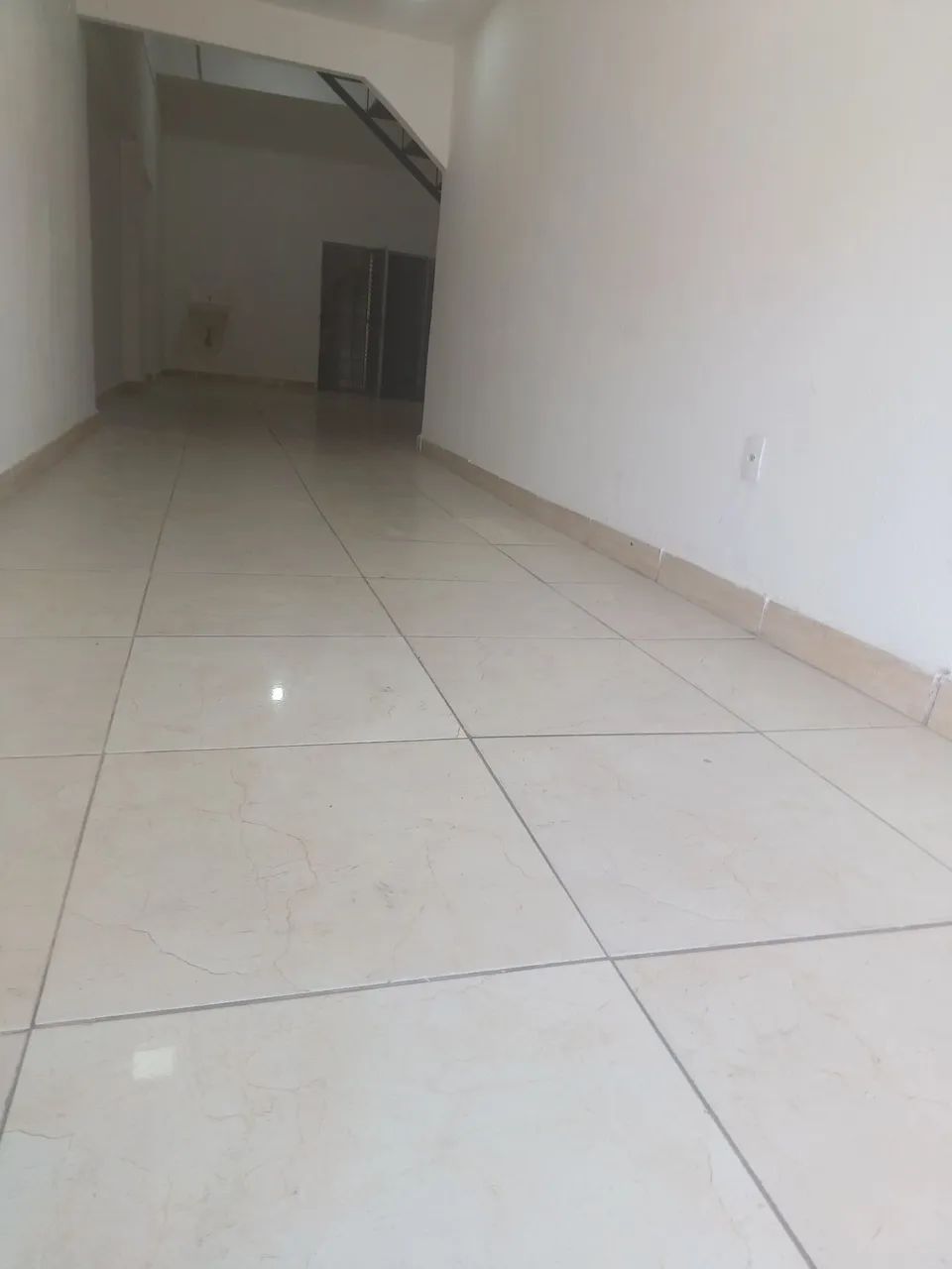 Alugo loja centro comercial 50% desconto no 1? mês  - Foto 3