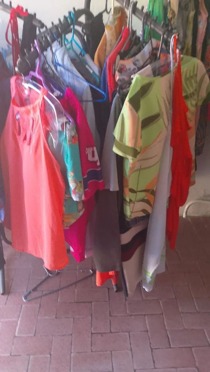 Roupas para bazar  - Foto 5