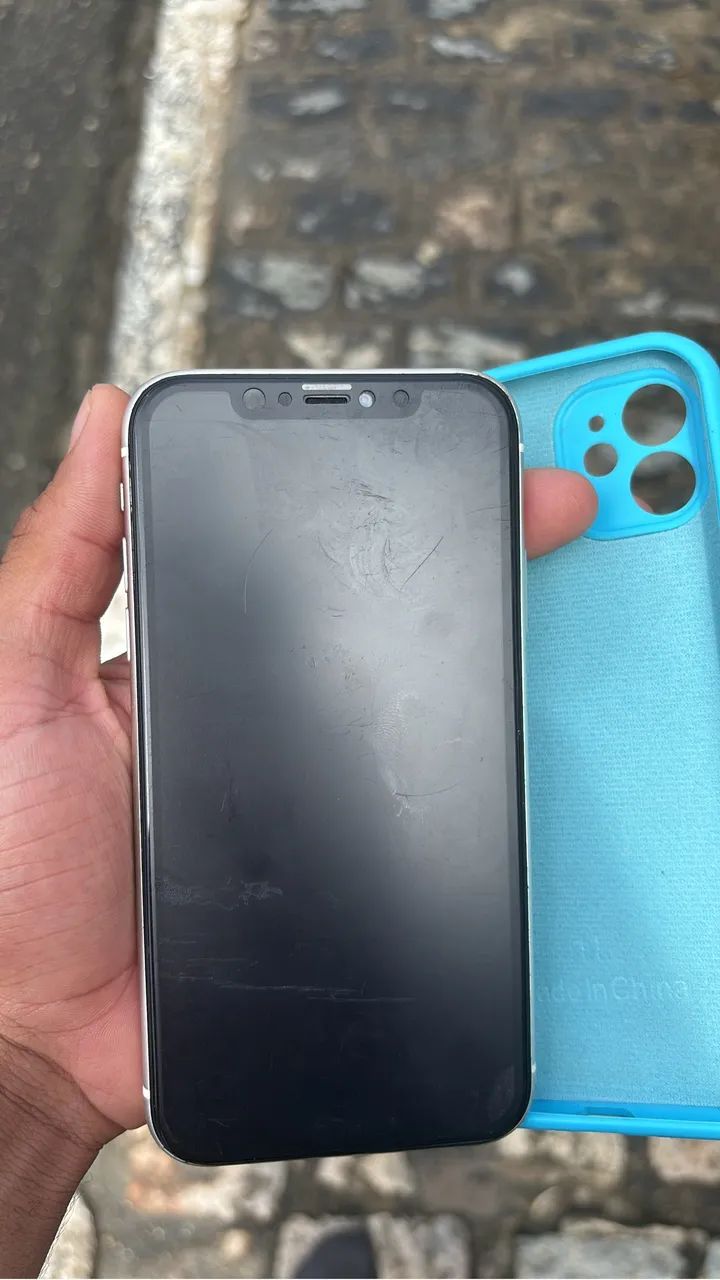 Celular iPhone 11 - Foto 3