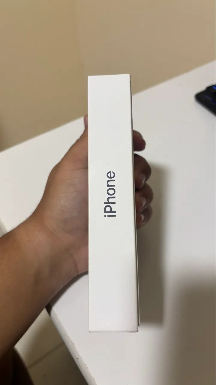 VENDO CAIXA DE IPHONE 15 