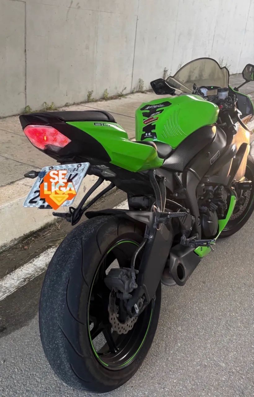 Vendo Kawasaki ZX6R