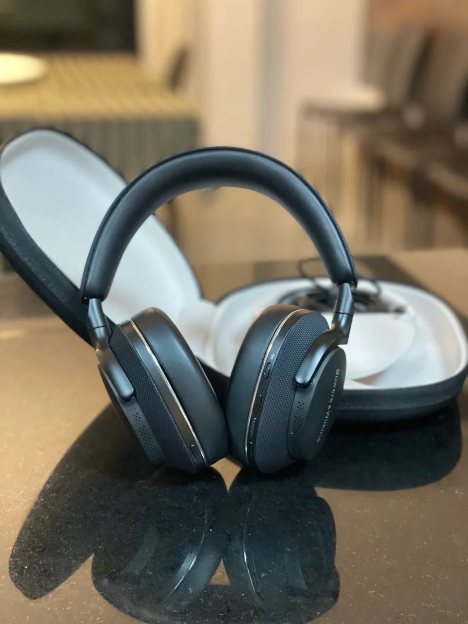 Bowers & Wilkins px7 s2e - Fones de Ouvido - Norte (Águas Claras