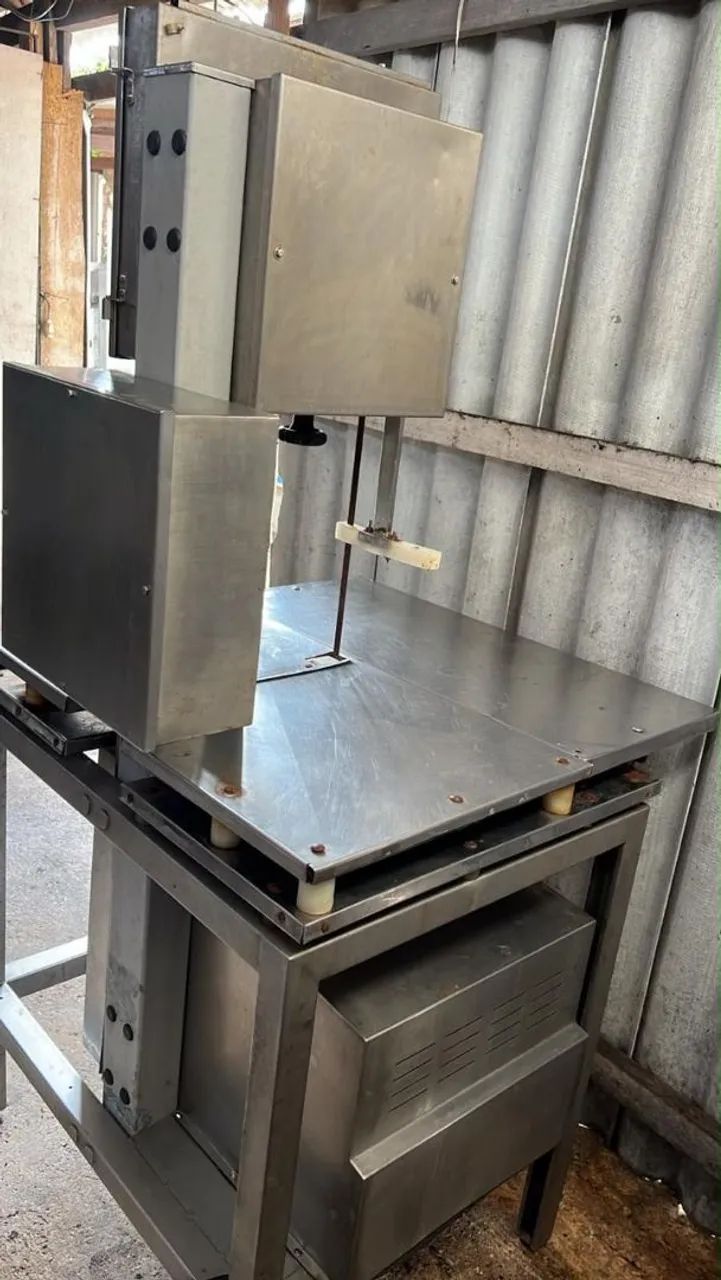 Máquina de serra de cortar carne