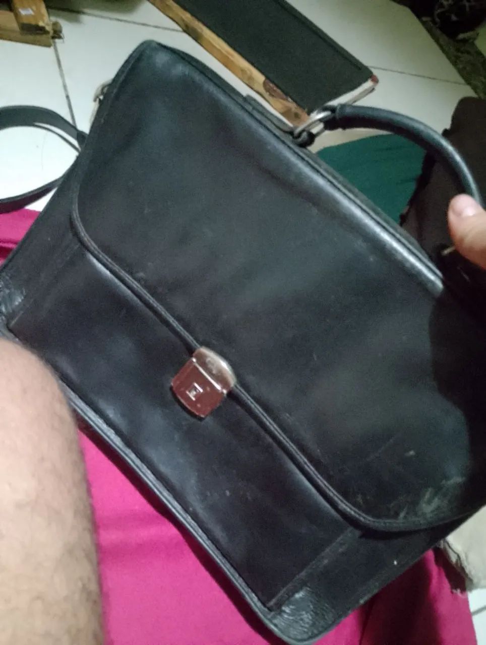Maleta executiva de couro( pura qualidade)