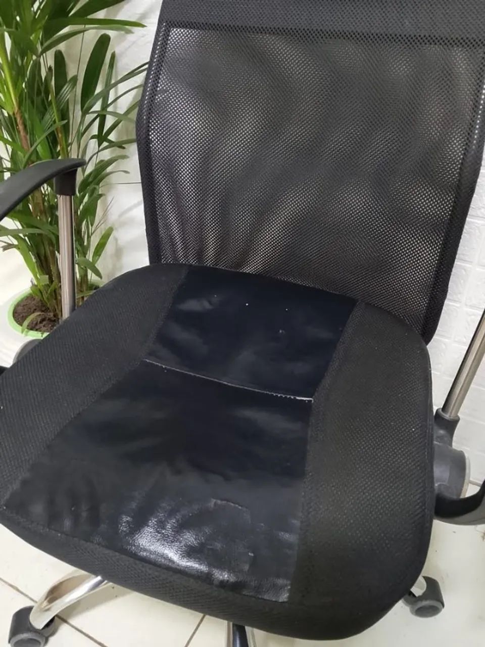 Cadeira executiva e Mesa para escritório - Foto 3