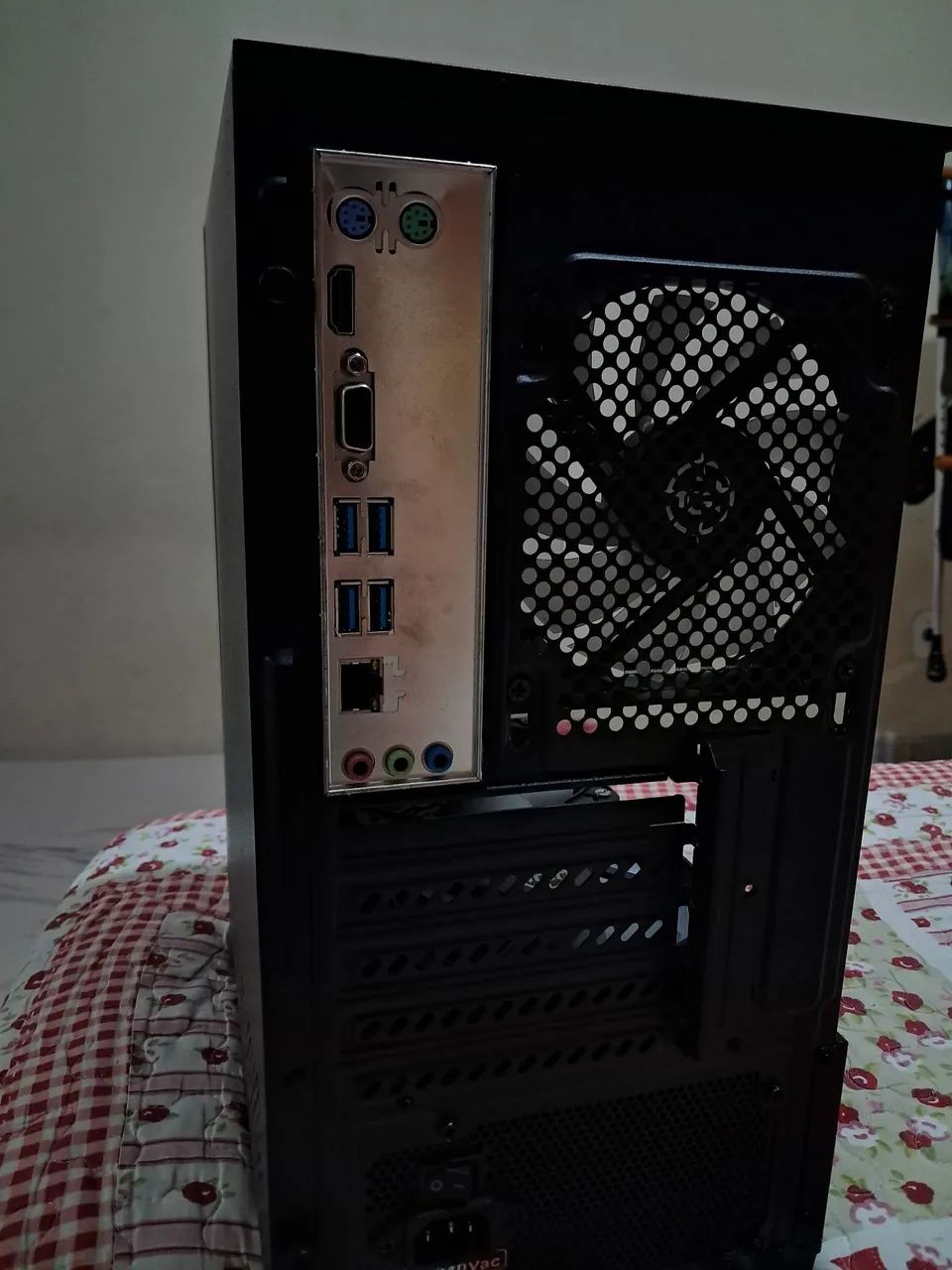 Pc AMD Ryzen 5 3400g - Foto 2