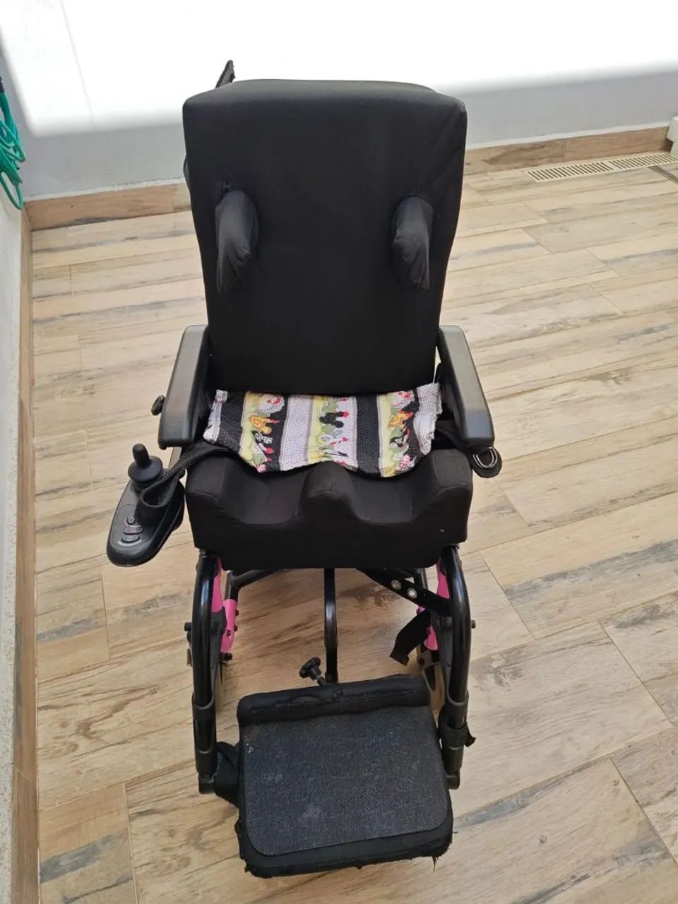 Cadeira de Rodas motorizada E4 - Ortobras<br>Fabricante: Ortobras - Foto 2