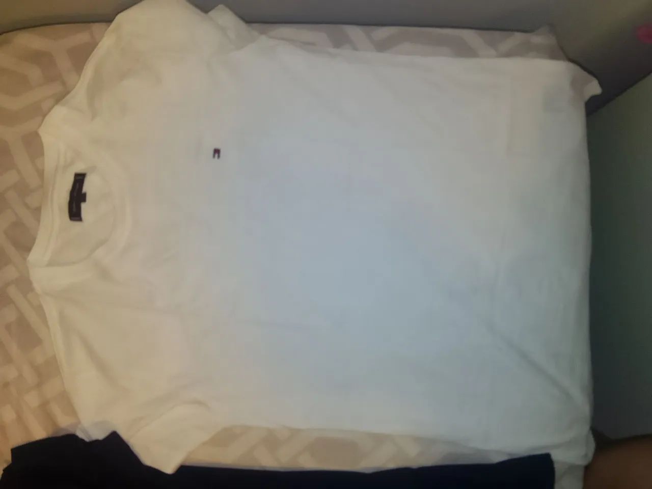 Camiseta tommy branca nova e original - Foto 2