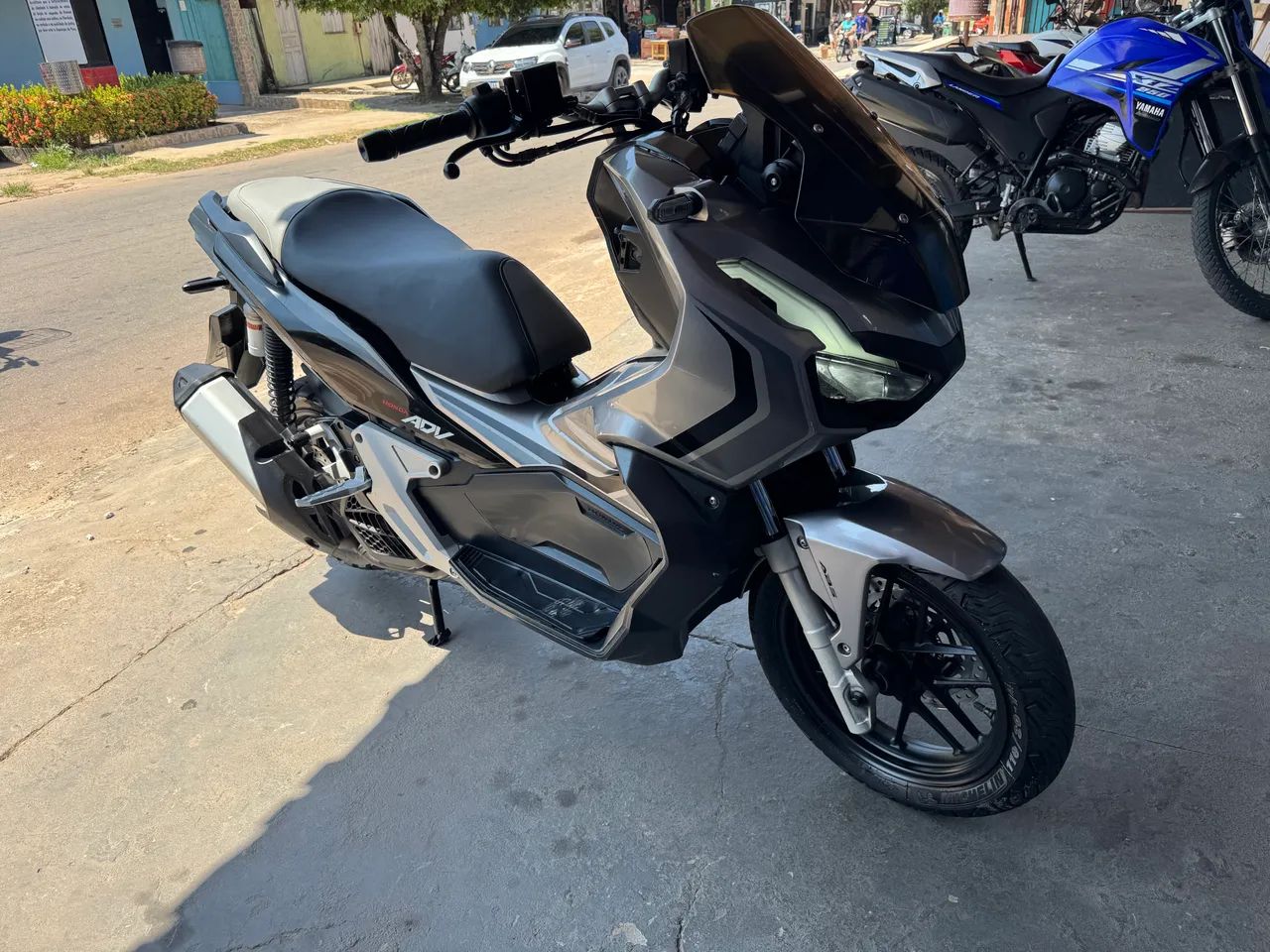  Moto ADV 150  - Foto 2