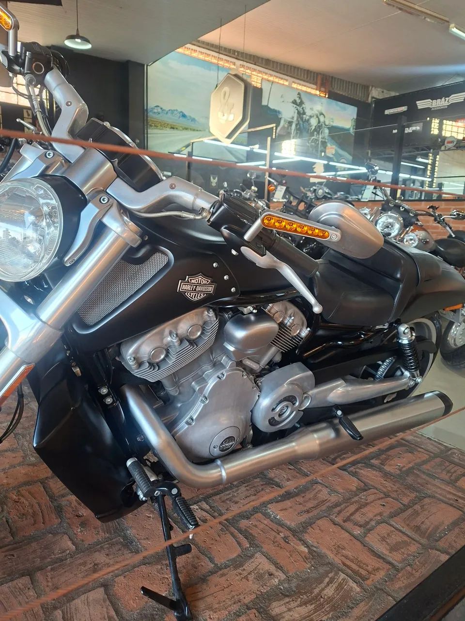 HARLEY DAVIDSON V-ROD MUSCLE - Foto 2