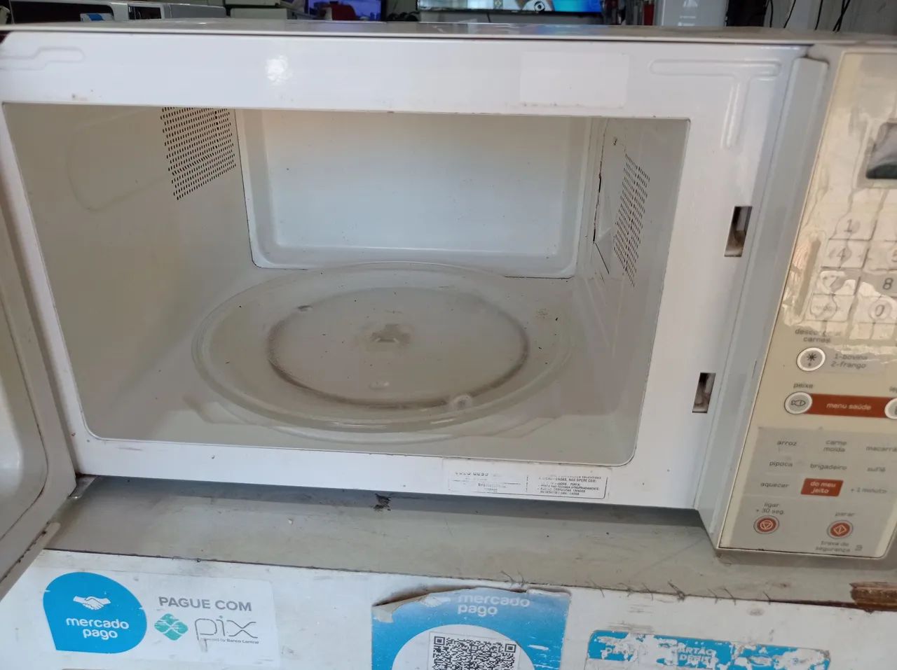 Microondas Brastemp 30 litros  - Foto 3