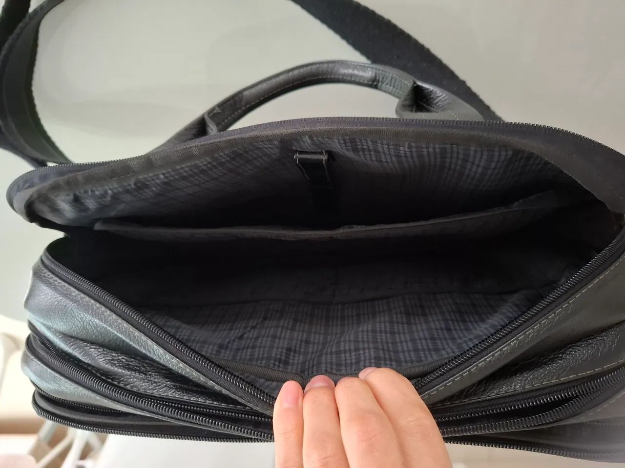 Bolsa executiva de couro - Foto 3