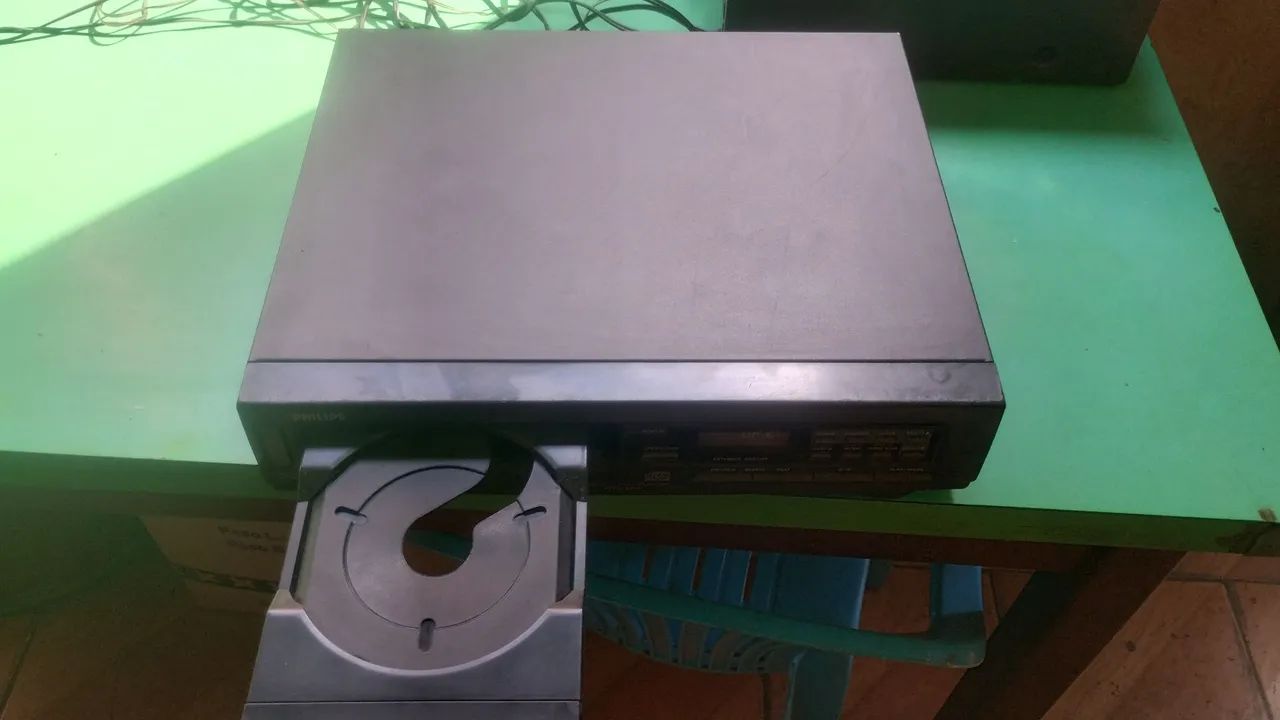 Aparelho de CD PHILIPS modelo CD  - Foto 5