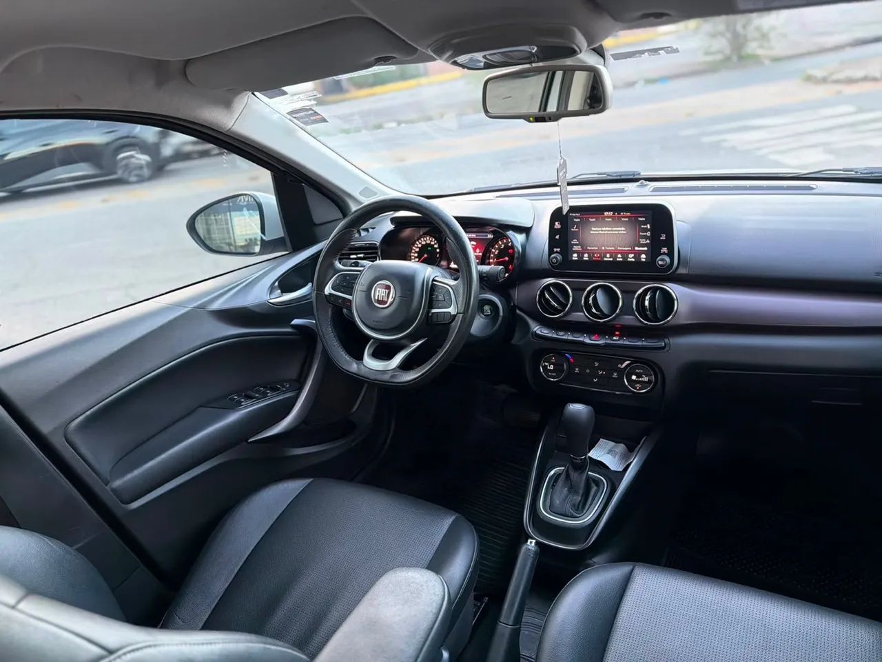 Fiat Cronos Precision 1.8 16V Flex Aut. 2020 - Foto 4